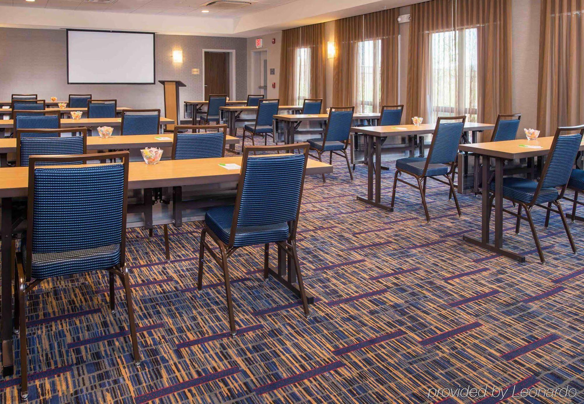 Courtyard By Marriott Shippensburg Hotel Exterior foto